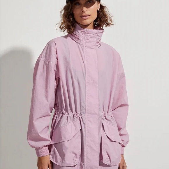 NWOT Varley Nellie Relaxed-Fit Windbreaker Pink Purple
XS Long Sleeve Jacket - Picture 4 of 4